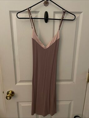 Calvin Klein Blush Chemise